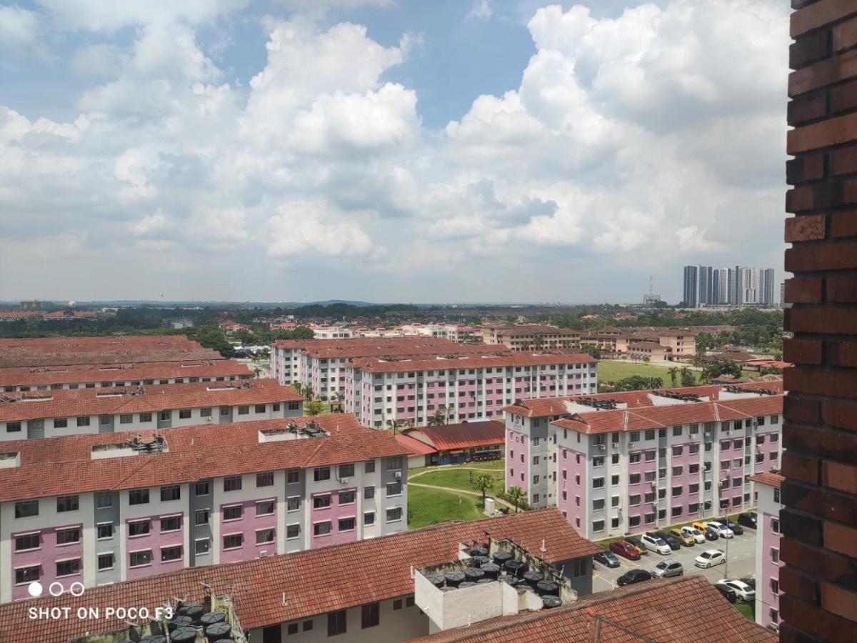 Cozy Unit- Bell Suites- Horizon Suites- Wifi- Netflix- Parking Swimming Pool- Klia Sepang Dış mekan fotoğraf
