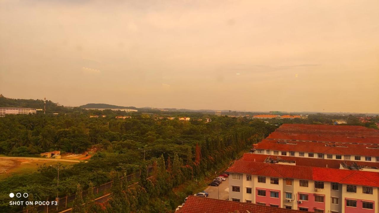 Cozy Unit- Bell Suites- Horizon Suites- Wifi- Netflix- Parking Swimming Pool- Klia Sepang Dış mekan fotoğraf