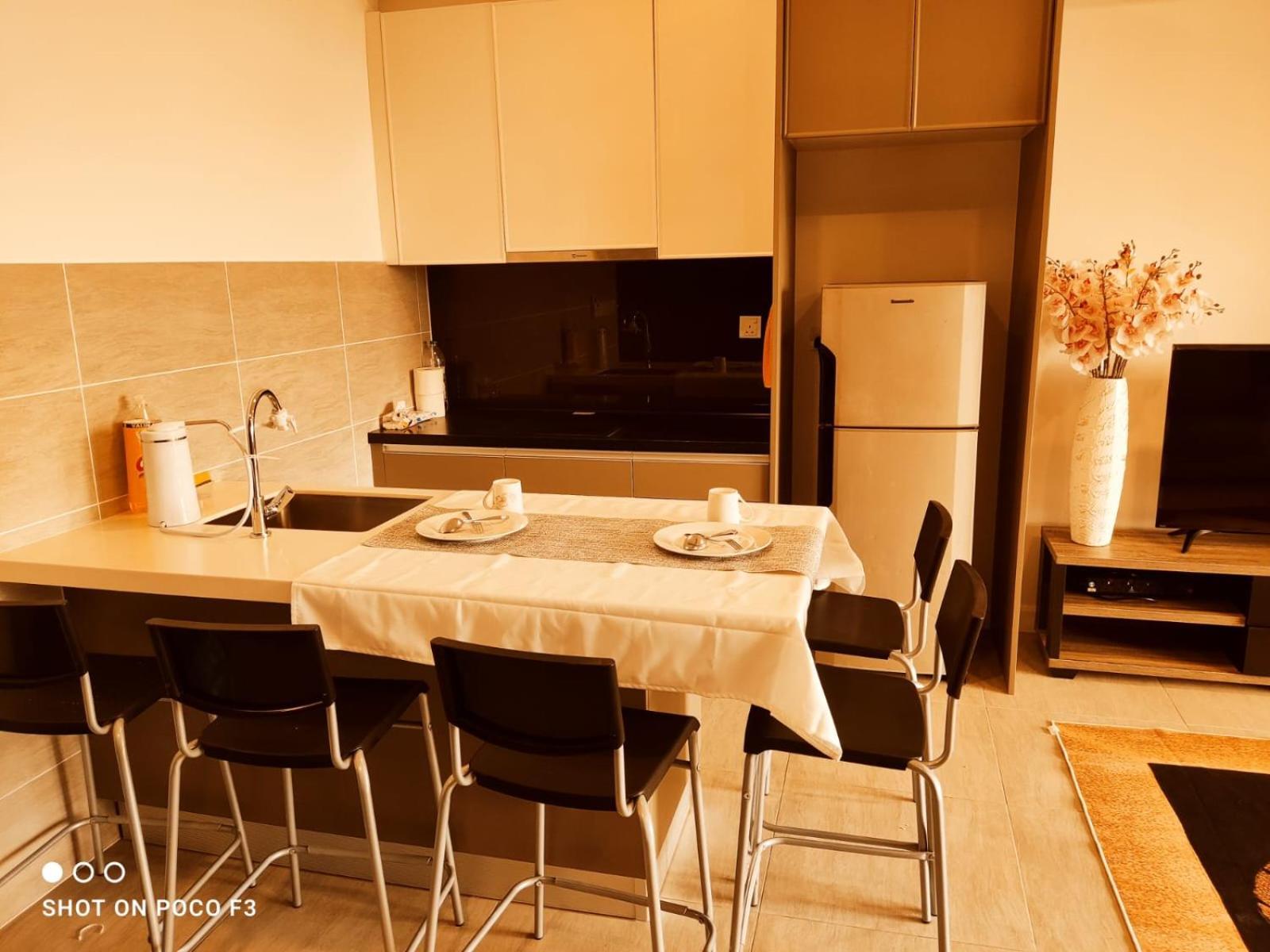 Cozy Unit- Bell Suites- Horizon Suites- Wifi- Netflix- Parking Swimming Pool- Klia Sepang Dış mekan fotoğraf